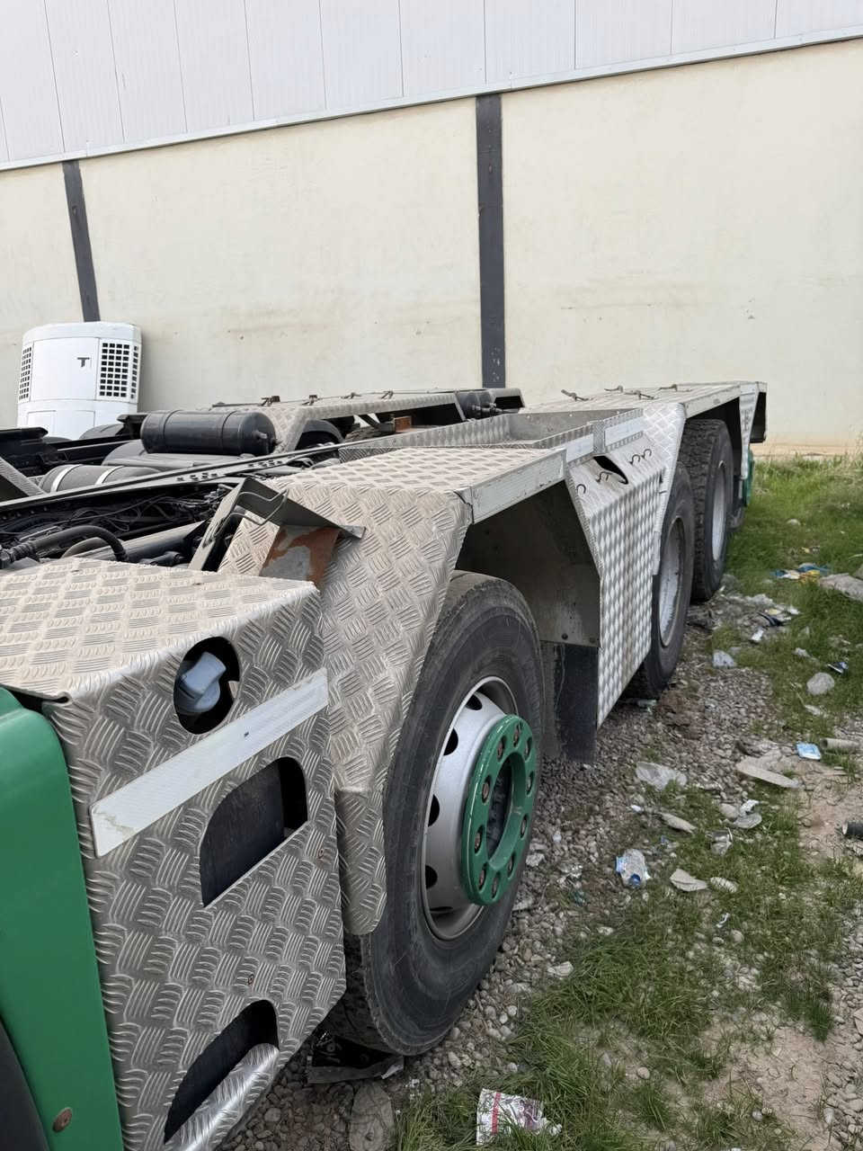 سلام وعليكم للبيع مان ٥ محور موديل ٢٠١٦  فول مواصفات
للاستفسار الرجاء اتصال على الرقم المذكور

***********

العنوان/ كلار- سليمانية
