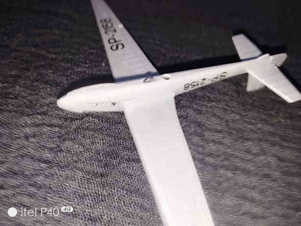 نموذج مصغر 
لطائرة SZD-22 MUCHA STD
بحجم 1.72 
مصنوع من البلاستيك 
للاستفسار المراسلة خاص او على الرقم ***********
