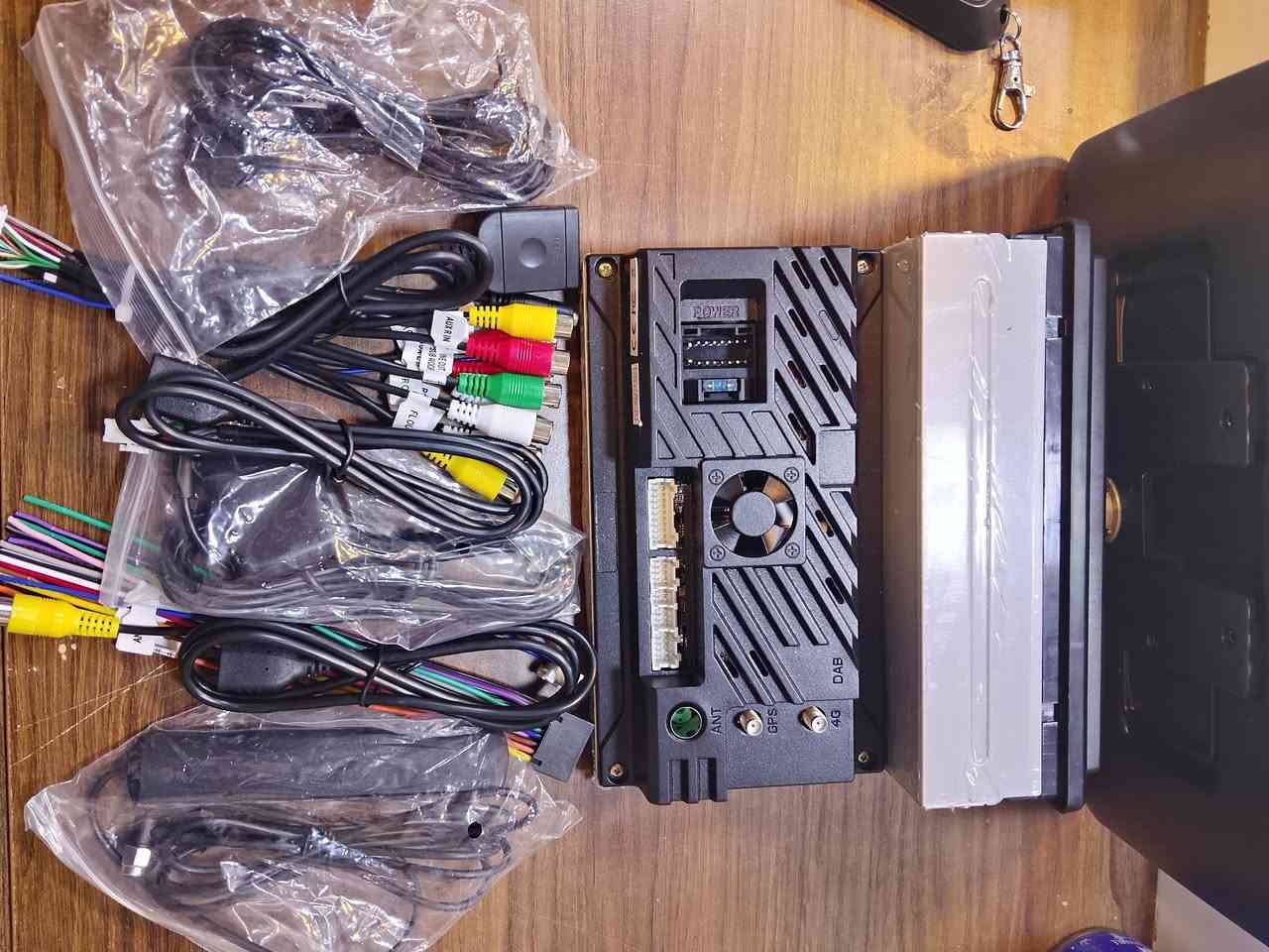شاشه طبقه وحدا واجهة حجم 10 رام 8/128  تدعم سيم فول


**إذا كنت صاحب هذا الإعلان وتريد حذفه لأي سبب، رجاءا أرسل رسالة إلى الدعم الفني**
