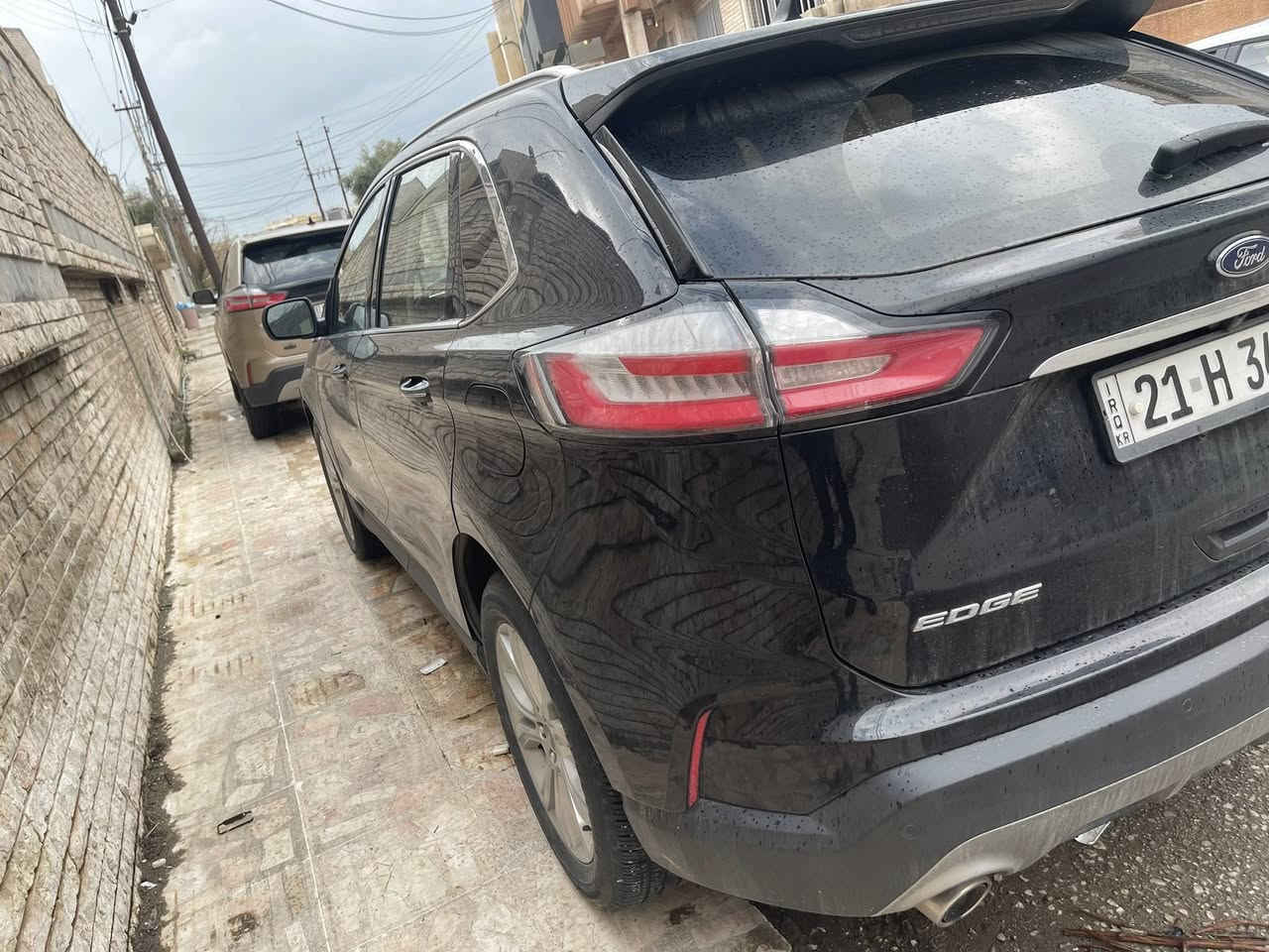 تيتانيوم ٢٠٢٠بدون صبغ ماشيه ١١٦ الف كم بدون بانوراما تك اكسل محرك ألفين توربو رقم سنويه هزه كله جديد مكان سليمانيه سعر ١٦٥ وشويه مجال ***********٩
