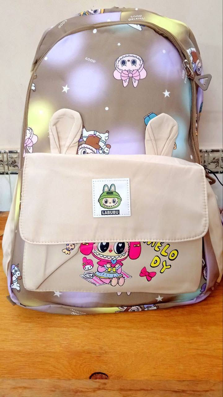 لابوبو قياس 31x46 CM
يلبس المراحل المتوسطه اعداديه 
سعر الدرزن 100 الف


**إذا كنت صاحب هذا الإعلان وتريد حذفه لأي سبب، رجاءا أرسل رسالة إلى الدعم الفني**
