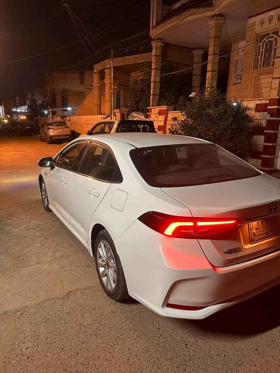 كورلا هايبرد 2023 رقم بغداد شكل خليجي 
السياره ماشيه 44الف 
السياره بيهه بارد خفيف بجاملغ الامامي مصلح بدون صبغ ➕طعجه بجاملغ الخلفي ممصلحه…..باقي السياره مكفوله
سعرهه 143ورقه وبيهه مجال
للاستفسار اكثر ***********
