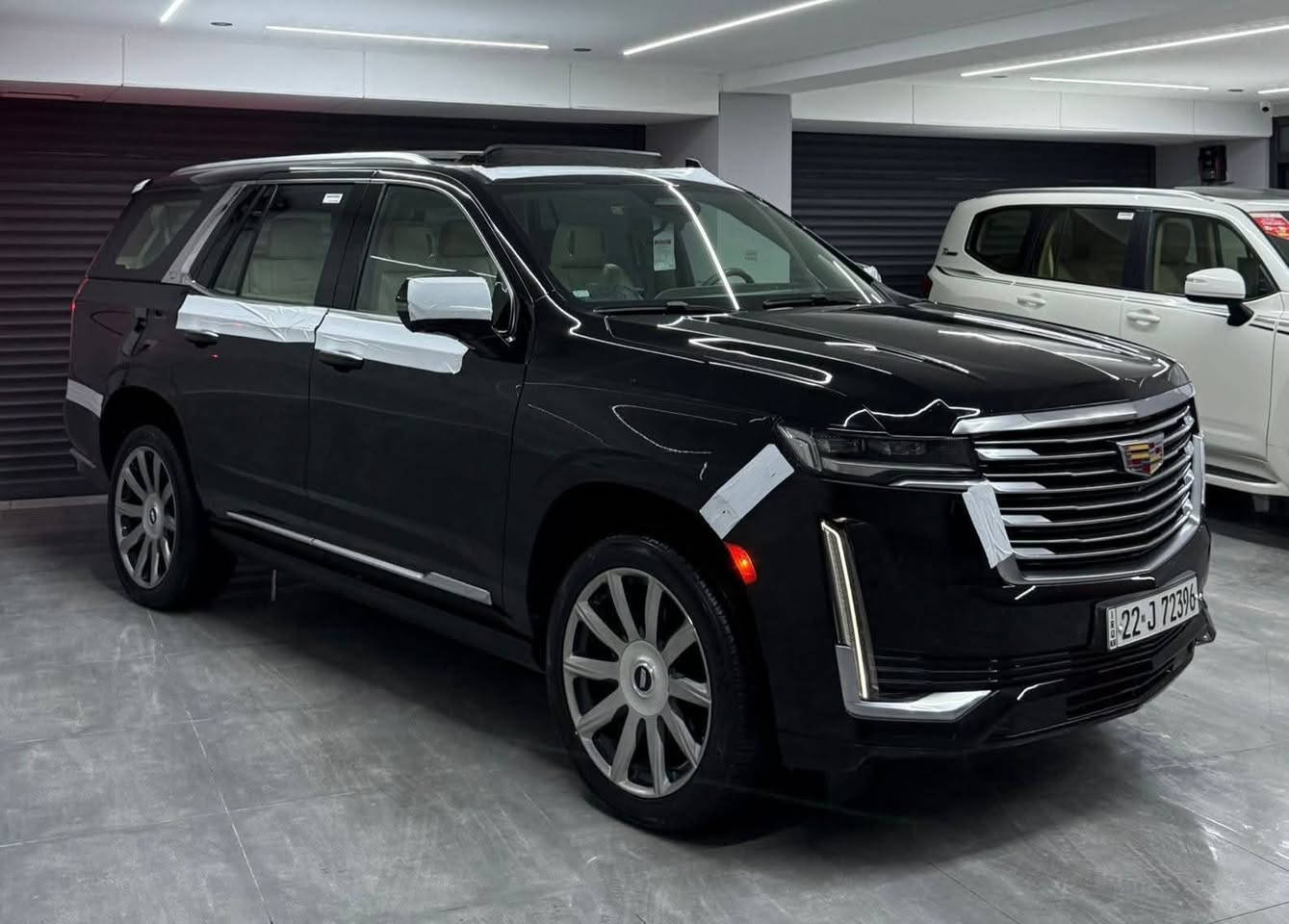 اسكاليد اسبريسو في بغداد موجوده 
اخوان السياره اسبريسو مو اسكاليد اعتياديه 
كاديلاك2021 اسبريسو 36 سماعه 
السياره ماشيه 35 m.... 
المواصفات اعلى فئه 1/1 خليجي 
بصمه 
بانوراما 
جكات 
سماعات 36 
كراسي مساج 
رادار نقطه توقف 
عدد كامرات 5 
عدد شاشات 3 
كراسي كهرباء 
كراسي تدفئه 
كراسي تبريد 
تشغيل عن بعد
جنطه كهرباء 
خزن ميموري 
شاشه ديجيتال 
هند بريك بصمه 
دوس كهرباء 
الى اخر السياره غنيه عن التعريف
بغداد  البياع حي الشهداء ***********
