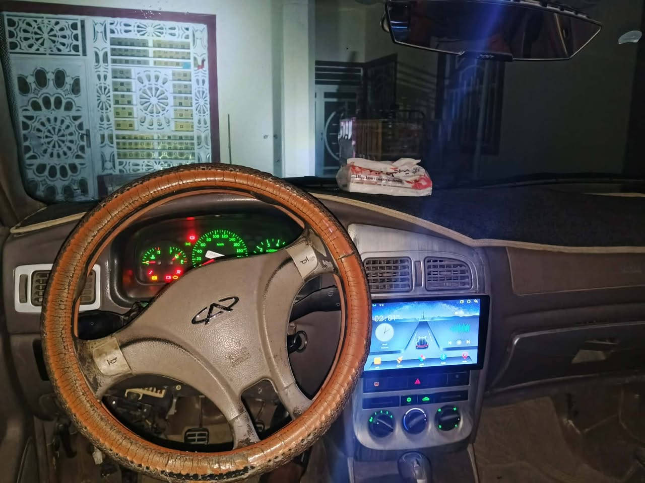 سلام عليكم كوين شيري للبيع موديل 13 رقم قادسيه خصوصي  سياره جاهزه كير مكينه خير من الله تبريد ثلج  تخم تايرات جدد عليها غرامه 200 على المشتري سعرها 28 وبيهاا مجال بسيط مكانها نجف كوفه***********
