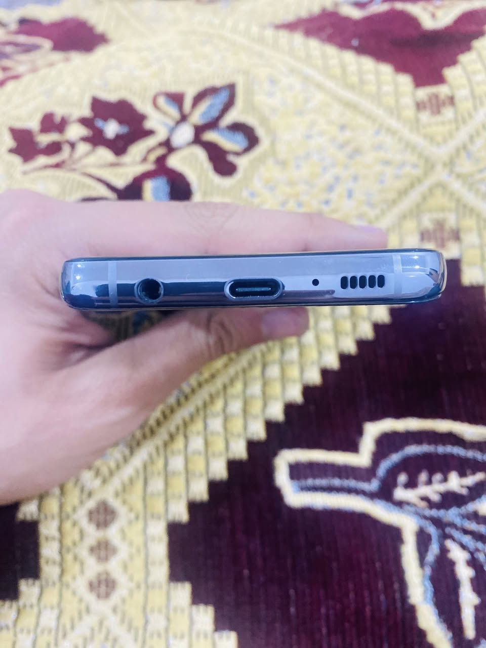 سلام عليكم سامسونك s10 العادي انطيني سعر واخذه بي فطر صغير بلشاشة  sim خطوط2 ذاكرته128
للتواصل واتساب لو خاص ***********
