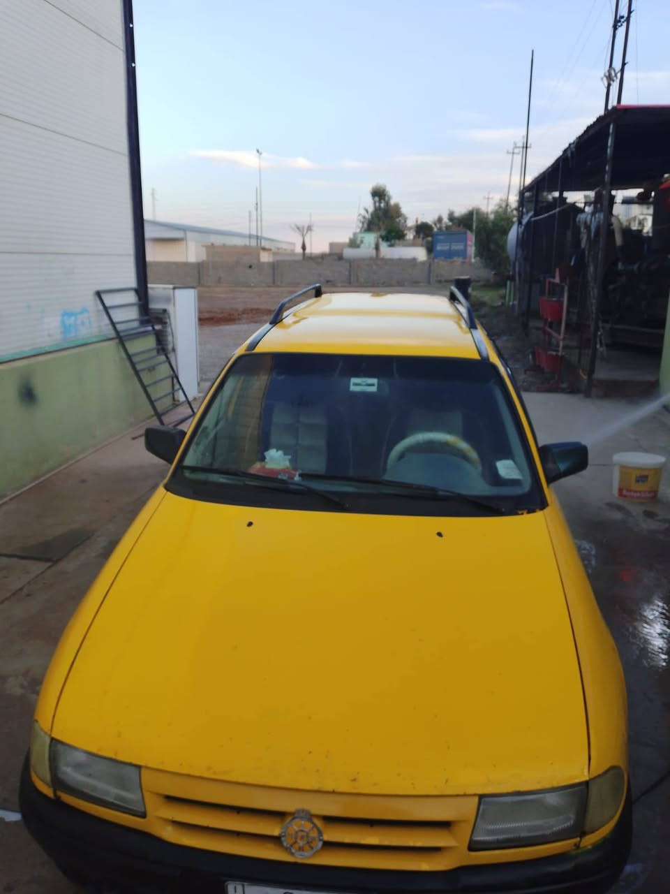 للبيع استرا ستيشن خصوصي بسمي مشروع وطني سنويه الى 27 موديل 93 السعر 45 بيها مجال الشراي يتصل *********** بي واتساب موصل الايسر
