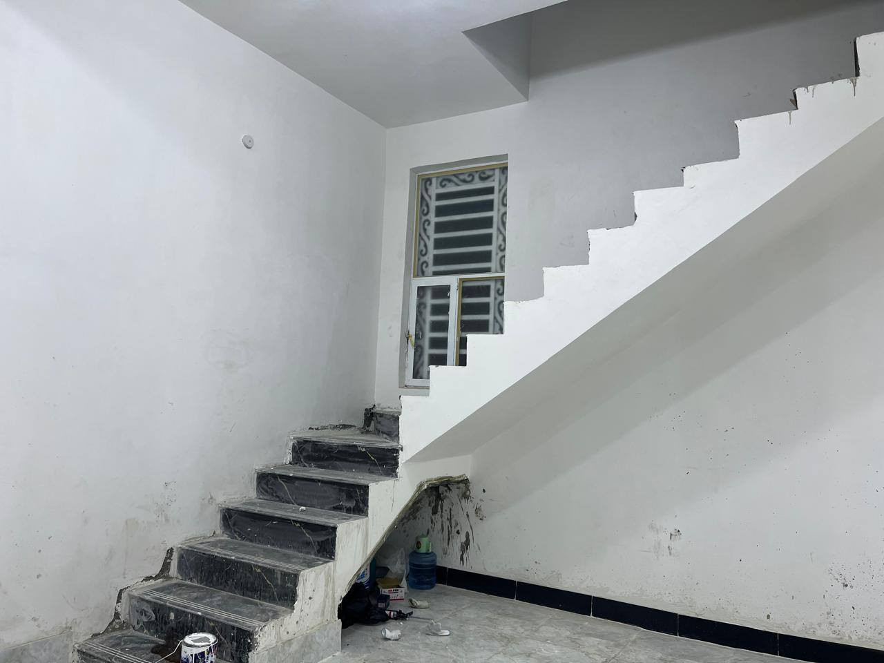 السلام عليكم 

قاعة للايجار في منطقه دور المتميزين 
مساحتها 150متر مربع
تصلح أن تكون قاعة للتدريس او عيادة او اي شيء

للاستفسار ***********
