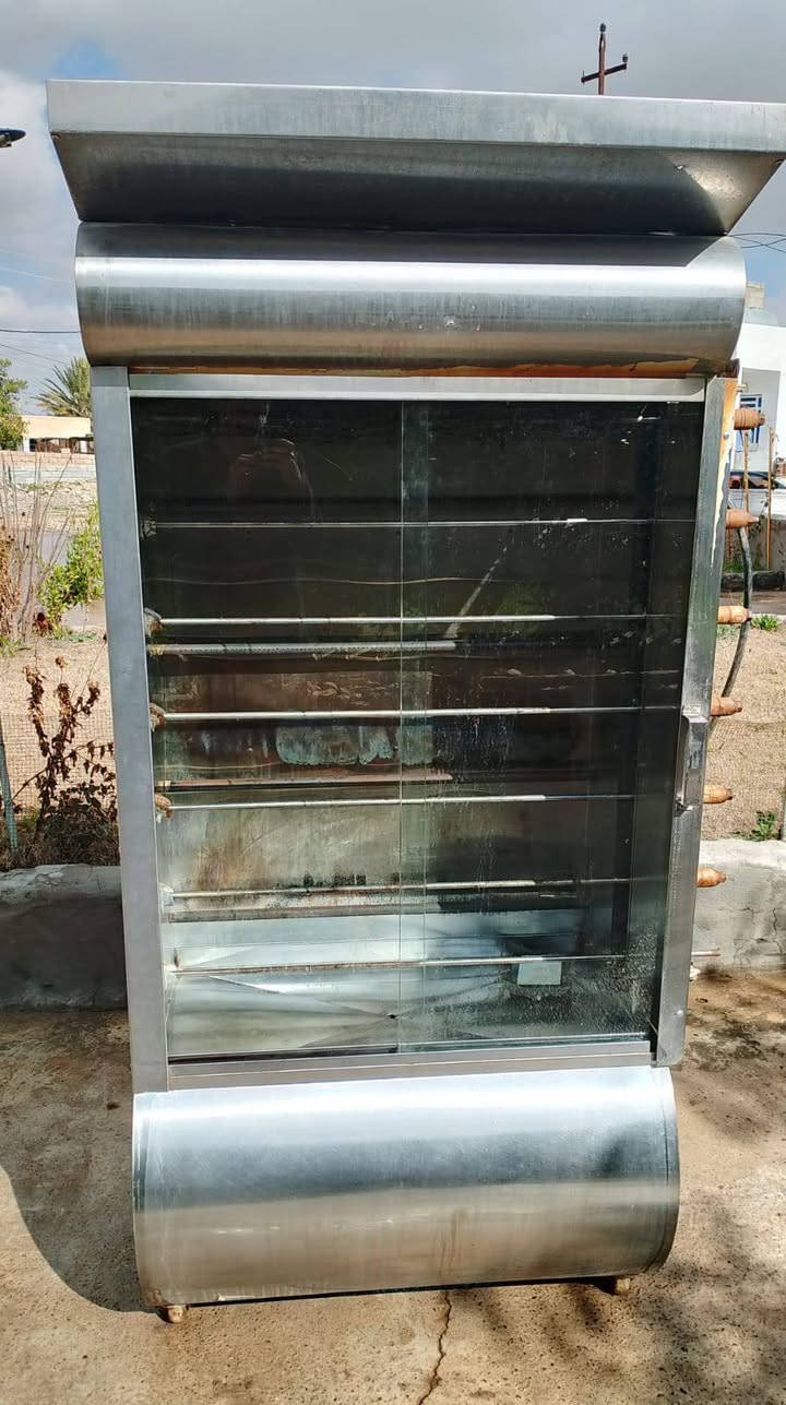 مكلف بالنشر شوايه دجاج للبيع مستخدمه شهر سعر ،750 و بيها مجال للأستفسار  الاتصال / 
***********
