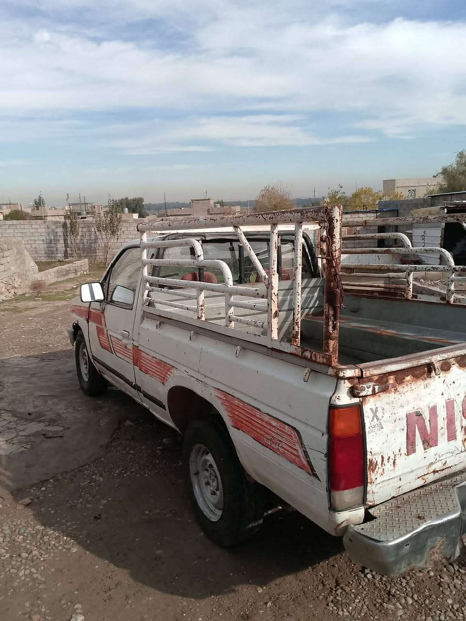 بكم نيسان موديل 90 رقم نينوى صدامي محرك 82 كير عادي 5نمر بيع او مراوس ولسعر 17


**إذا كنت صاحب هذا الإعلان وتريد حذفه لأي سبب، رجاءا أرسل رسالة إلى الدعم الفني**