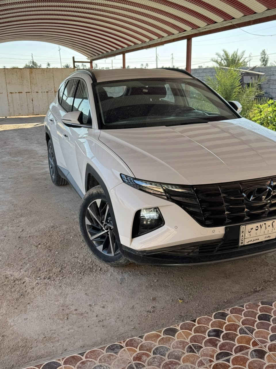 السلام عليكم
معرض الوطن لتجاره السيارات والمكائن الزراعية

هيونداي توسان موديل  2023

رقم بعداد مشروع وطني

المواصفات :-

🔻  

🔴محرك 2.0 لتر DOHC بقوة 150 حصان 

🔴كير بوكس اوتوماتيك 6 سرع 

🔴تشغيل ذكي ( بصمة ) + تشغيل عن بعد 

🔴شاشة Carplay and android auto 

🔴كامرة خلفية دوارة 

🔴تبريد قطعتين 

🔴كراسي كهرباء  

🔴فول تحكم ستيرين 

🔴 دشبول ايباد 

🔴حساس امامي و خلفي 

🔴نظام تشغيل واطفاء الحساسات

🔴نظام تشغيل الكاميرا الخلفية 

🔴 شاحن وايرليس 

🔴 نظام مساعد نزول المنحدرات

🔴اوتو هولد 

🔴هاند بريك كهرباء

🔴 4 وضعيات قيادة 

🔴مانع انزلاق 

🔴ويل كروم

🔸ابـــــعاد السيارة 🔸

الطـــول 480   ســـم 

العــرض  185  ســـم 

الارتـفاع  165   ســـم 

📱🔰للاستفسار الاتصال 

‭0781 563 4737‬

