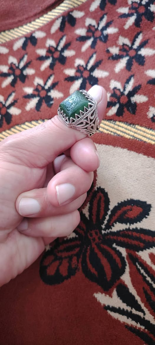 عقيق يماني يشم مطلسم السعر 85 الف توصيل موجود تعال خاص تدلل


**إذا كنت صاحب هذا الإعلان وتريد حذفه لأي سبب، رجاءا أرسل رسالة إلى الدعم الفني**