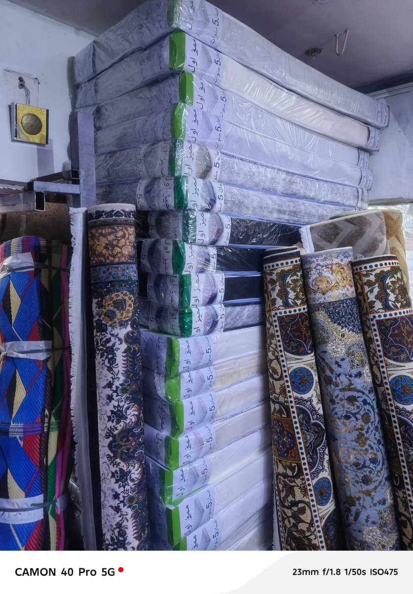 📢📢 ((اسعار ارخص من سعر الجملة))
// دواشك ضمان لمدة خمس سنوات وقابل للتبديل قبل انتهاء مدة الضمان//
دوشك نفرين ارتفاع 35 السعر 150 
✨✨
دوشك نفرين ارتفاع 30 السعر 135
✨✨
دوشيك نفرين ارتفاع 25 اربع سفايف 
السعر 125
✨✨
دوشك نفرين ثلاث سفايف السعر 95 ✨✨
 دوشك نفرين سبرنك طبقه طبيه ارتفاع 30 السعر 150
✨✨
 دوش نفر واحد ارتفاع 20 السعر 40 ✨✨
دوشك نفر واحد ارتفاع 15 فندقي السعر 35
✨✨
دوشك نفر واحد ارتفاع 12 السعر 30✨✨
دوشك مميز گاع السعر 12 
✨✨
جودليه ديباج سعر 12
✨✨
جوداليات اسفنج السعر 7.500
امخات كيلو السعر 4 الالف وايضا يوجد مخاد اقل من كيلو السعر 3 الالف
العنوان الغزالية شارع البداله قرب  اول استداره شارع المدارس
محل ريش وحرير  ✨✨
رقم الهاتف يوجد واتساب
شرفونا وتدللون 
***********
***********
