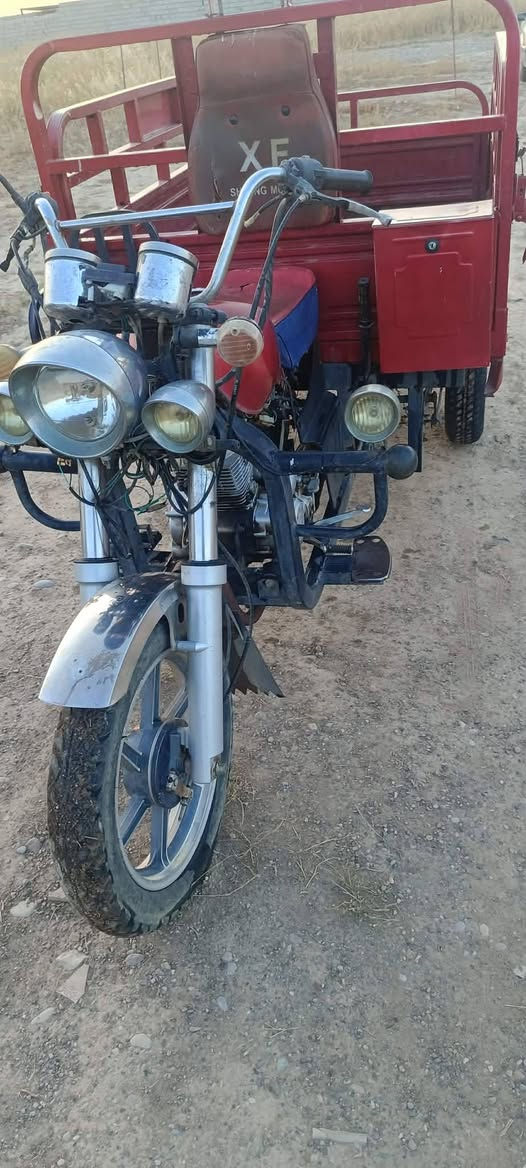 سلام عليكم ستوته لبيع موديل 2017 وضع شركه اتنين سويج موجود كامل كهربائيات كله بس يريد باتري بليته موجود لا صرف البخار ركبه عيب مابي بس تقوى ملحوم ادراعه مثل ما وضح بل صور سعره 800بي مجال قليل خابر ***********
