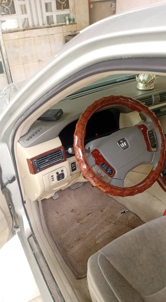 السلام عليكم ملكه موديل ٢٠٠٢ مداور رقم انكليزي محرك دي فور كبير ٤ دكم تجم تاير باتري جديد مكاني الحله *********** السعر ١٤٠ وبيها مجال
