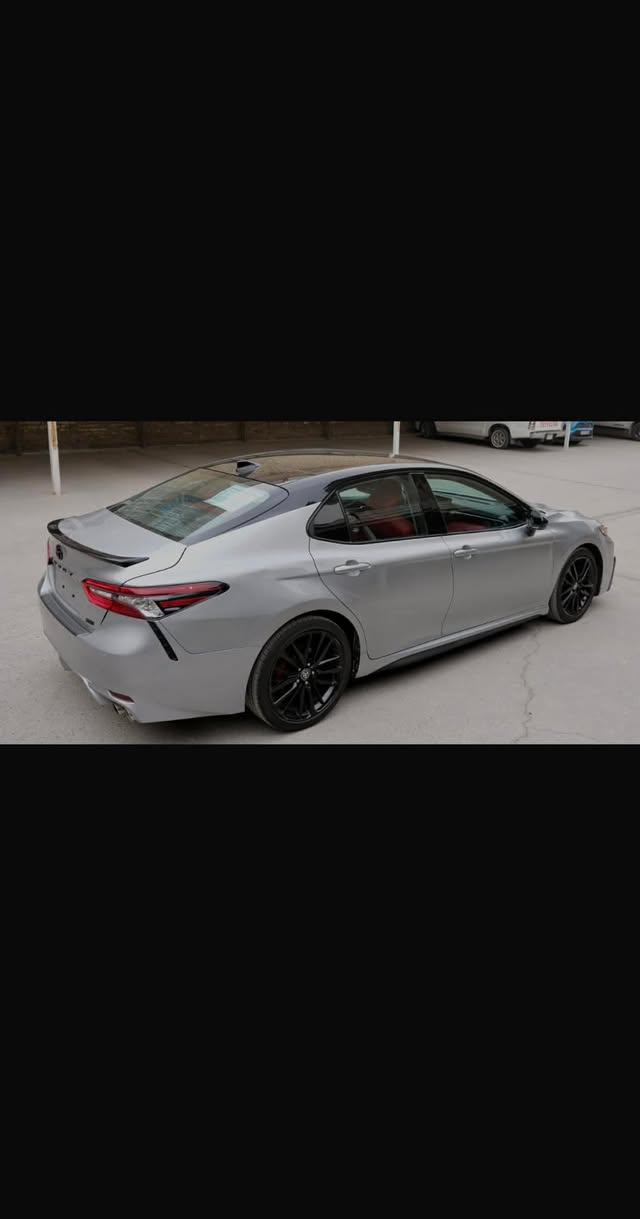 ‏2023 𝐓𝐎𝐘𝐎𝐓𝐀 𝐂𝐀𝐌𝐑𝐘-𝐗𝐒𝐄 

تويوتا كامري (XSE) موديل 2023
رقم كربلاء مميز 71100
معوقين المعوق شاب اقربائي 
بية وكالة عامة مطلقة
اللون : سلفر / 
  
عداد المسافة 29 الف 

حجم المحرك  2.5L ( 4.سلندر )
                            
الضرر : جنطة ، جاملغ الخلفي فقط

المواصفات : 𝐗𝐒𝐄
ابواب بصمة
صندق بصمة
بصمة تشغيل 
شاشة  كبير
ويل 19 S
حساسات خلفيه امامي 
هاند بريك بصمة
اوتو هولد (𝐀𝐔𝐓𝐎 𝐇𝐎𝐋𝐃)
رادار امامي (تحديد مسار)
‏‎رادار جانبي (نقاط عمياء)‏
مانع انزلاق+𝐀𝐁𝐒
3انظمة  (𝐄𝐂𝐎) (𝐍𝐎𝐑𝐌𝐀𝐋)(𝐒𝐏𝐎𝐑𝐓)
تحكيم استيرن+ شفتات استيرن
كشنات جلد لون اسود ، كشنات كهربائي
كشنات الامامي تدفئة
لايتات (𝐋𝐄𝐃) عدسة زينون بيلادي
اناره داخليه LED
شاحن وايرلس
مثبت سرعه تفاعلي قيادة الية
تحديد مسار 
 تخم تاير دلوب اصلي صار شهر من انشد

مكان السيارة بغداد 

سعر 220 $ وبيها مجال إن شاء الله 
للتواصل والاستفسار ***********
