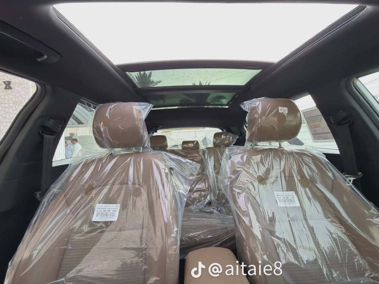 السلام عليكم للبيع سبورتج موديل 18 خليجي سياره كفاله عامه فول واحد على واحد بنوراما شاشه كبيره كامره حساسات مري شفط أشاير بالمري كشنات جلد داخل بيجي رقم بغداد فول ماعده البصمه باسمي سياره جديده بمعنى الكلمة سياره تأخذها ماتخسر عليها الف لاستفسار الاتصال *********** مكان السياره بابل الحمزه الغربي سعر 180 وبيها مجال بسيط
