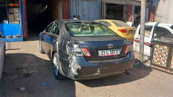 السلام عليكم اخوان للبيع تيوتا كامري موديل ٢٠١١رقم سليمانيه الدولي تحويل مباشر سنوية جديدة محرك ٤سلندر جديد كير محرك كفاله للبيع على حادثهاالحالي السيارة شغاله وتمشي السعر ٦٧ورقه وبيها مجال للاتصال ***********مكانها بغداد
