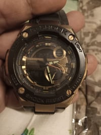 ساعات • للبيع