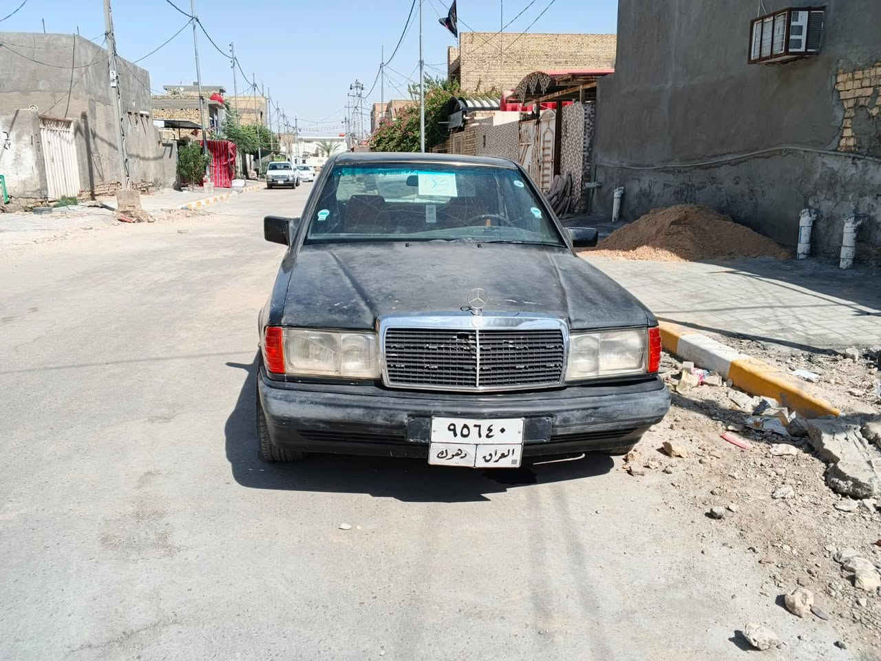 سلام عليكم مارسدس طيارن سياره بلاديه مكينه وكير بلاد رقم دهوك سياره نضيفه لبيع سعره ٣٨مكاني ديوانيه مكلف بنشر رقم‏‪***********‬‏
