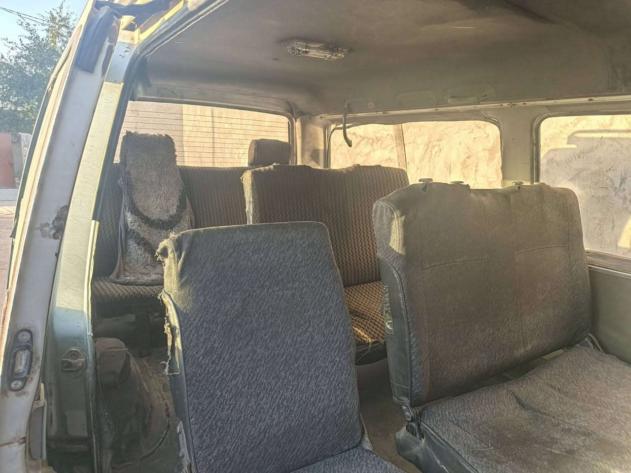 السلام عليكم
كيه بسته 
حداديه ستوني مسويها 
سلف جديد داينمه جديده 
كير ستوني مصلحه
ابيع كوم حديد 
اتكفل فقط العشائر والسرقه 
***********
السعر 20وبيها مجال
