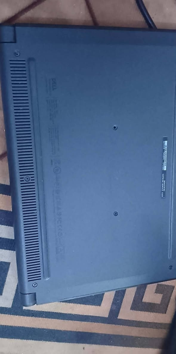 لابتوب نظيف وشغال السعر 55 الف 
مواصفاتها مااعرفها


**إذا كنت صاحب هذا الإعلان وتريد حذفه لأي سبب، رجاءا أرسل رسالة إلى الدعم الفني**