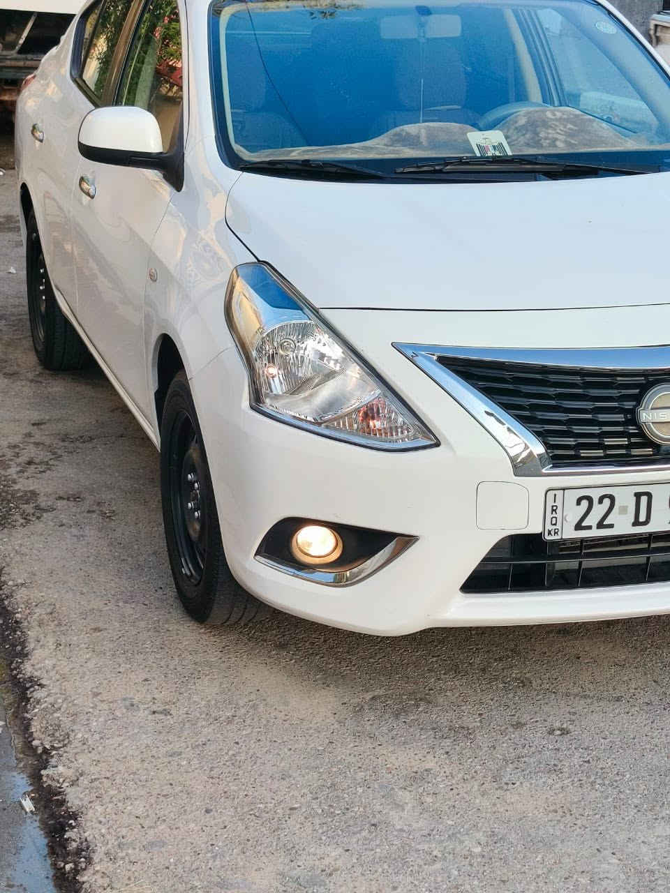 سلام عليكم نيسان سني هندي بليته زركه مديل 24 سياره مكفوله من الصبغ  بيها بارد المدكر الئمامي  علئ كد شبر  وا المدكر الخلفي بي بارد علئ مقدار شبر  ماشيه 39 كيلو سياره جديده سعر  116 بيهه مجال قليل  بصره قبله ***********
