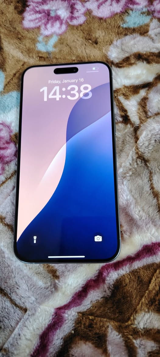 السلام عليكم آيفون ١٥ برو ماكس
ذاكرة ٢٥٦ بطارية ٨٨ بدون كارتون الجهاز مامفتوح بلادي
الشراي يتصل ***********
