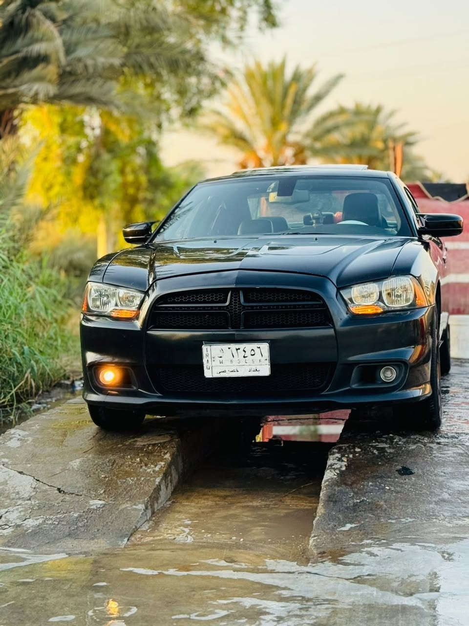 السلام عليكم 
السياره بيها ٥ قطع ٣ تبديل اصلي وثنين كلير من امريكا بدون دواخل  بدون شواصي بدون اريباك
محرك كير مكفول  سنويه مجدده هزه ما ساقطه سعرها ١٤٥
مكاني بابل رقم الهاتف ***********
