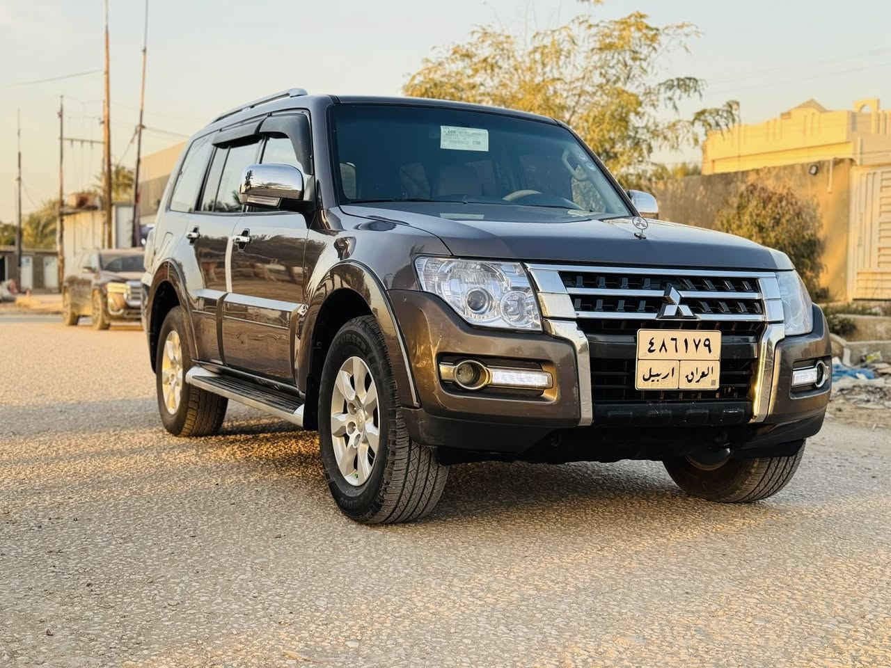 السلام عليكم 
للبيع باجيرو 2016 وارد خليجي رقم اربيل تحويل مباشر .
مكفوله كفاله عامه عدا شبر جراد خشم الجاملغ الامامي بدون فتح بدون اي ضرر .
السياره فول مواصفات عدا الفتحه.
انظمه فور ويل & جلد & شاشه وكاميرا& 7 راكب& 3 قطع تبريد ....الخ 
السعر /169$ بيه مجال كلش بسيط 
***********
مكان /بابل
