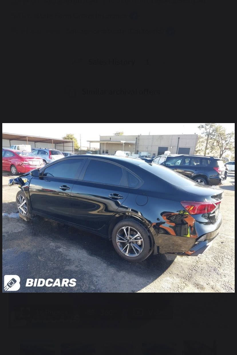 سلام عليكم
كيا فورتي 2023 وارد أمريكي  مرقم بغداد 
محرك 2000 دوش
موصفات LXS
كامره شاشه كبيره رادار امامي تحكم ستيرن …
حادثه موضح بلصور بنيد وجاملغ الأيسر مصبوغ وجاملغ الأيمن بارد بيه شاصي اليسره مصبوغ 
ايرباك ستيرن وبرده
ماشيه 20 الف
السعر _152$
الرقم _ ***********
