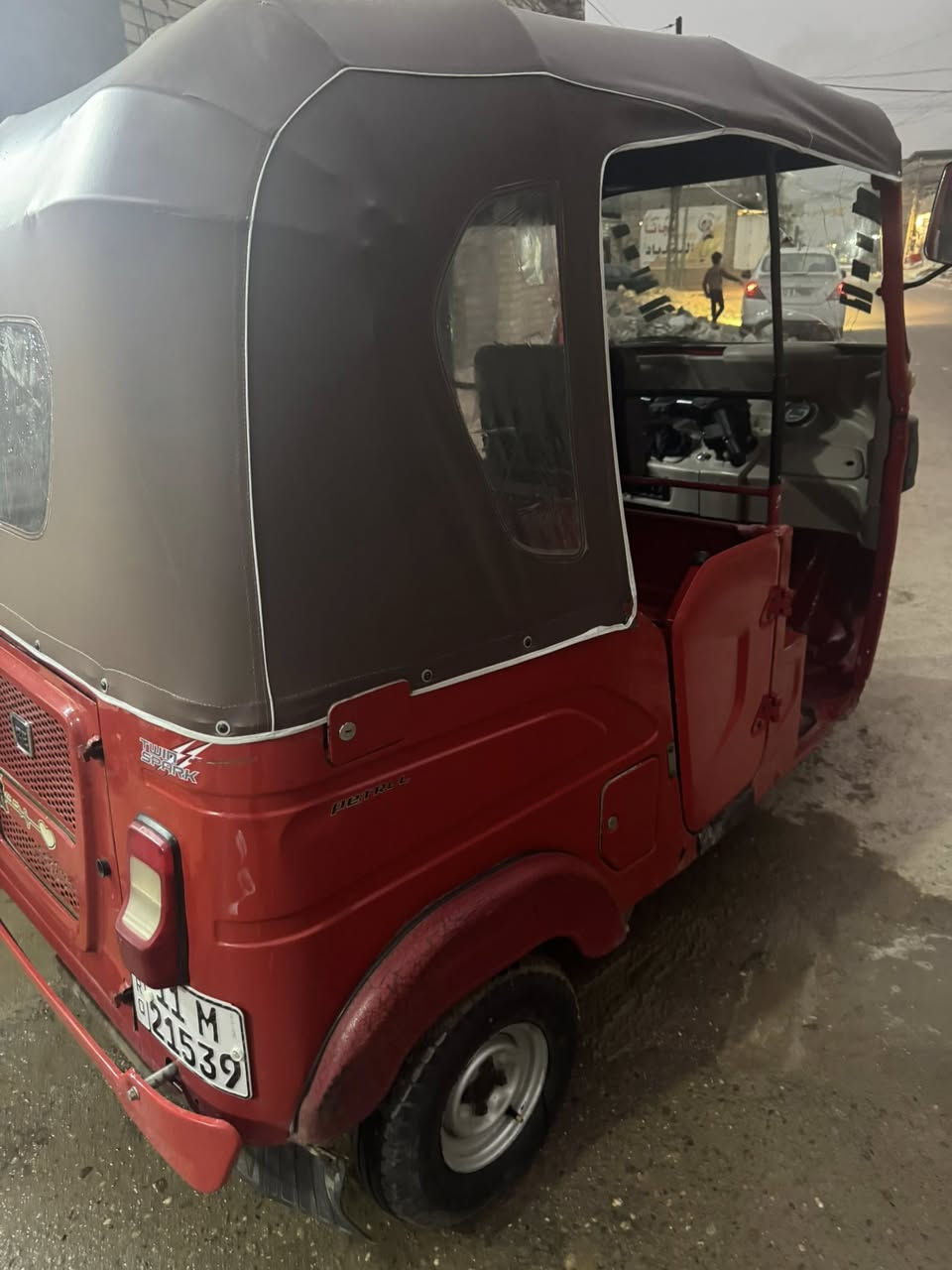 السلام عليكم تكتك 2022 باجاج للبيع رقم بغداد انكليزي بسمي مكينه مامفتوحه بيه طخه بلغد مصلح بارد الاستفسار *********** السعر 8250 وبيه مجال
