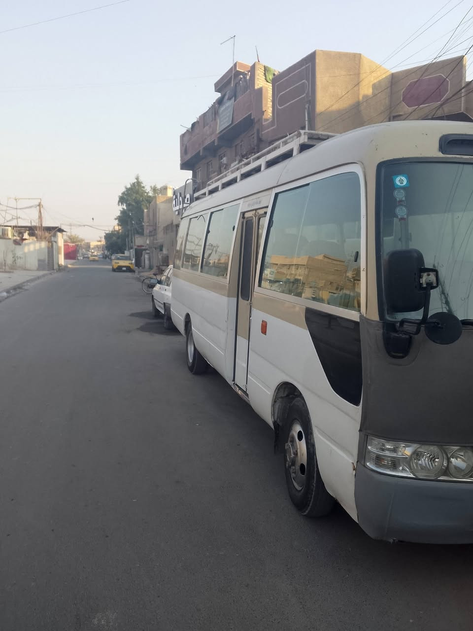 للبيع 2001
***********
