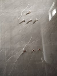 خلفه بورسلين أرضي وجدار متفرغ حالياً  الأرضي بورسلين سعر المتر 7 سعر ب...