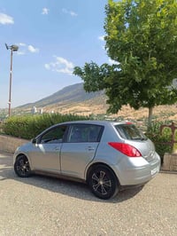 فيرسا • ٢٠١١ • شقلاوة