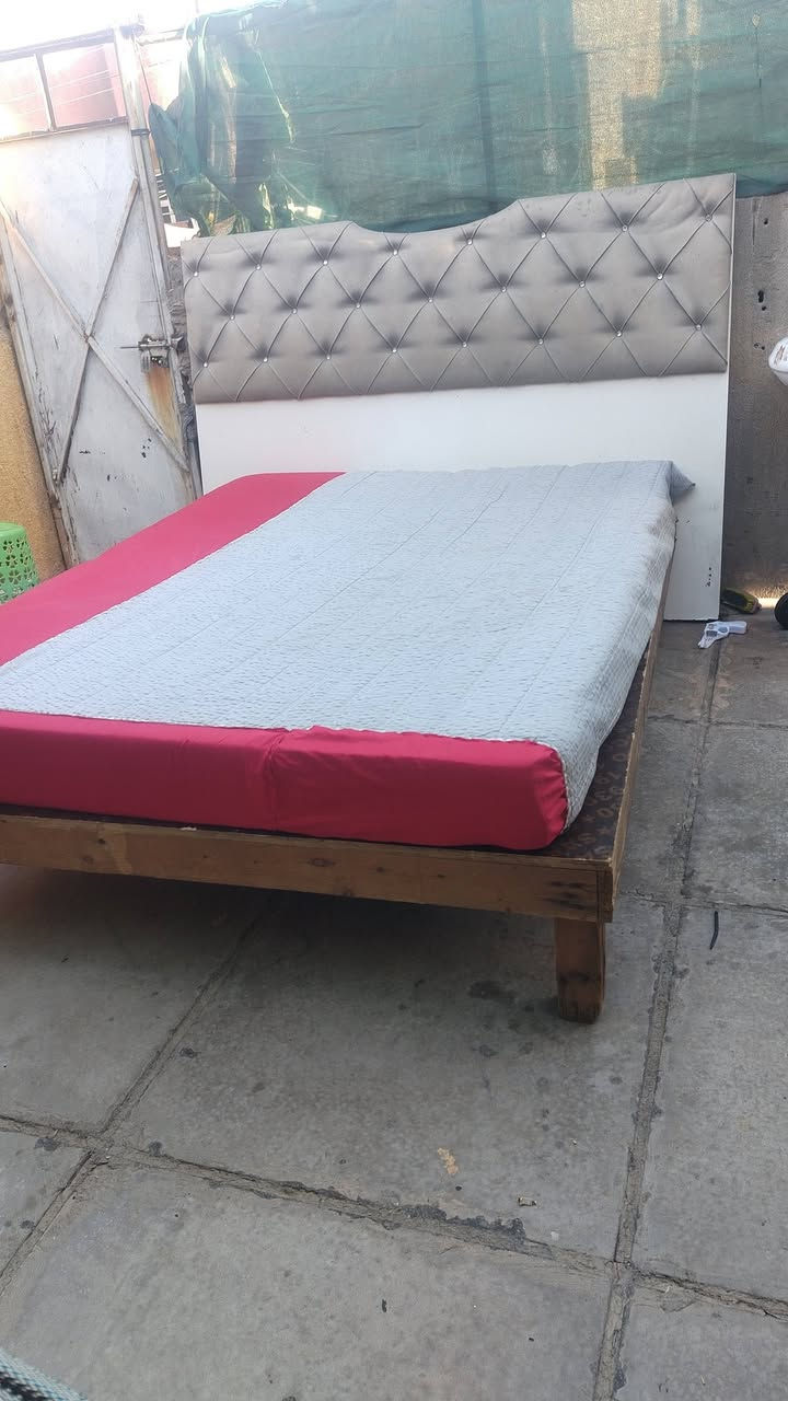 صوميه للبيع بهشكل مع دوشك سعرها ١٠٠ وبيها مجال بسيط


**إذا كنت صاحب هذا الإعلان وتريد حذفه لأي سبب، رجاءا أرسل رسالة إلى الدعم الفني**