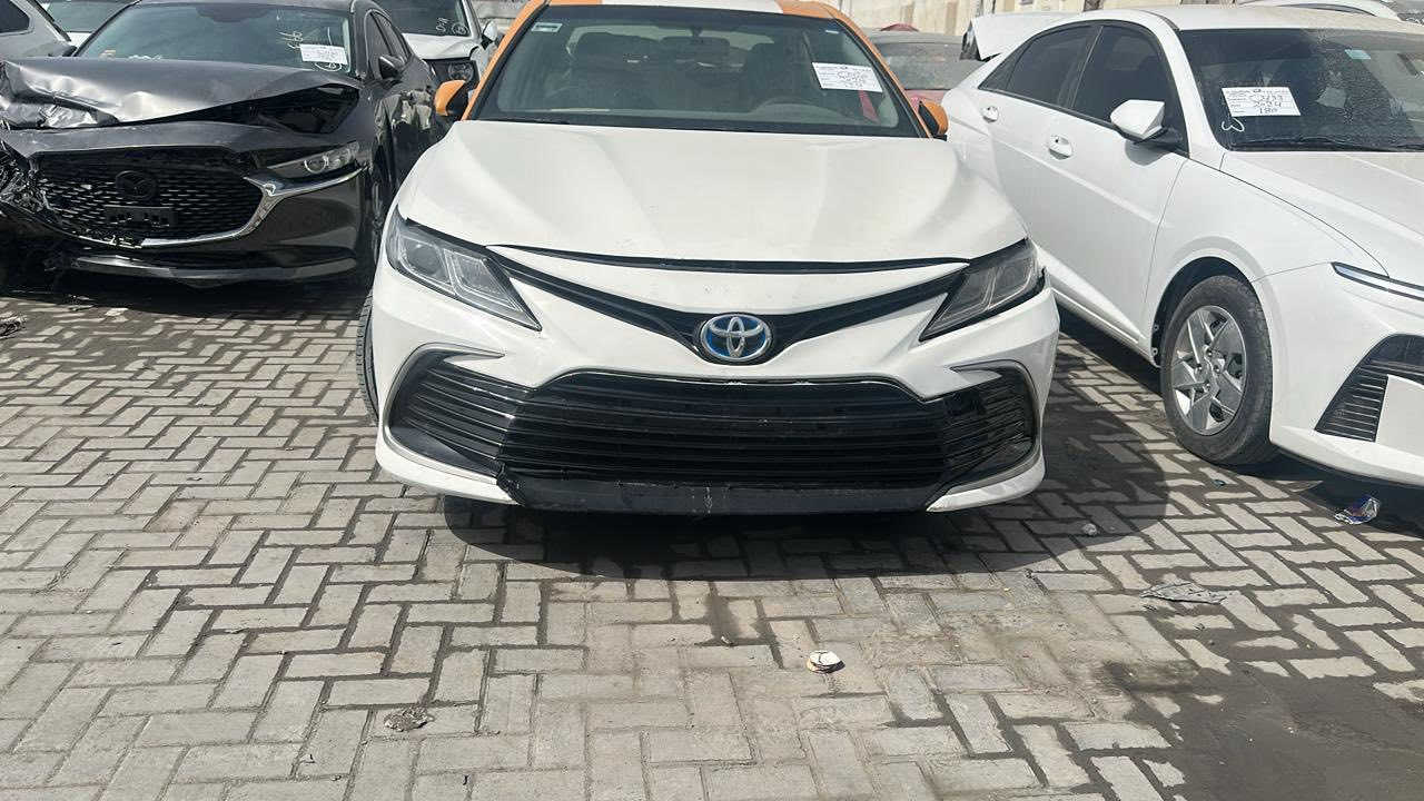 كامري هايبرد موديل 2024
حاليا بالإمارات مبقى شي وتوصل 
سعرها ١٢٥ ورقه


**إذا كنت صاحب هذا الإعلان وتريد حذفه لأي سبب، رجاءا أرسل رسالة إلى الدعم الفني**