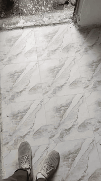 خلفه سيراميك ارضيه وجدران مكاني بغداد الزعفرانية ***********
