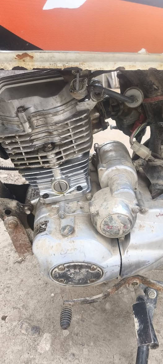 البيع موديل 18
مكاني بيجي البوجواري السعر 150وبي مجال


**إذا كنت صاحب هذا الإعلان وتريد حذفه لأي سبب، رجاءا أرسل رسالة إلى الدعم الفني**