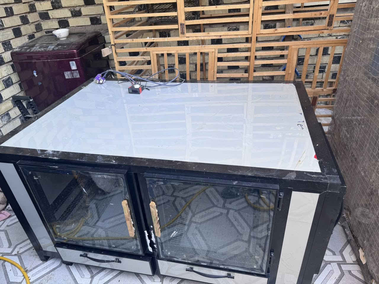 اللهم صلي على محمد وال محمد
متاح حاضنة أفراخ  المنيوم استعمال شهر درجة اولى 👍

القياسات 📏

الطول ١٥٠ سانتيم 

النزال. ١٠٠ سانتيم

الارتفاع ٧٠ سانتيم 

المواصفات 

جرارات تنظيف 

مراوح اثنين 

ثلاث بيبان

قاطع في الوسط

المكان نجف/كوفة

***********

للاستفسار خاص
