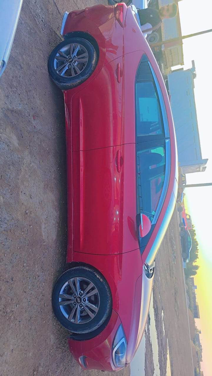 تحيه طيبه انتره 2018 امريكي مكينه 200 حدث جاملغ وبنيدومباوك رشه باب  بدون دواخل السياره شرط مكينه كير حداديه تخم تاير  رقم واسط ***********عنوان كوت واسط 123$بيه مجال دهل اوران, واسط
