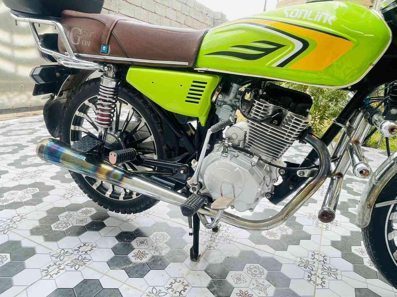 سلام عليكم شباب 
دراجه موديل ٢٤ سعر ٧٥٠ وبيهه مجال قليل ول شراي بي خير ويدلل


**إذا كنت صاحب هذا الإعلان وتريد حذفه لأي سبب، رجاءا أرسل رسالة إلى الدعم الفني**