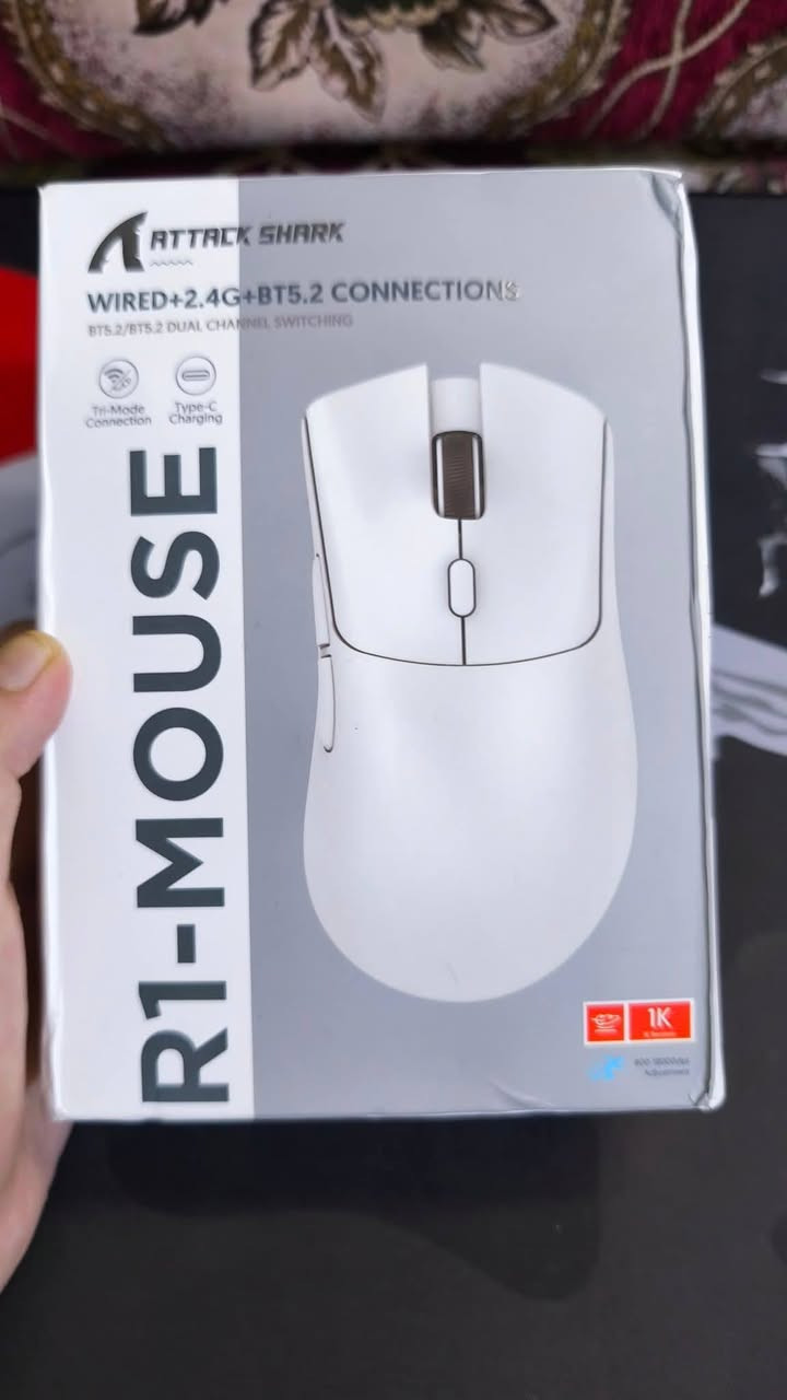 موس الألعاب اللي تبحث عنه وصل الماوس الرهيب Attack Shark R1 متوفر الآن في ريندو ستور خفيف وسريع تحكم خيالي وسرعة استجابة
رهيبة.
وبلوتوث
3 طرق اتصال: سلكي، لاسلكي 2.46
دقة عالية : صوب صح واكسب كل جيم * شكل مميز ومعاه سكنز إضافية 
السعر 25 الف
التوصيل متوفر جميع المحافظات 5
داخل ذي قار 3
للحجز مراسلة الصفحة او واتساب على رقم اعرفه لف
التالي
***********

الدفع عند الاستلام او زين كاش او ماستر کارد
