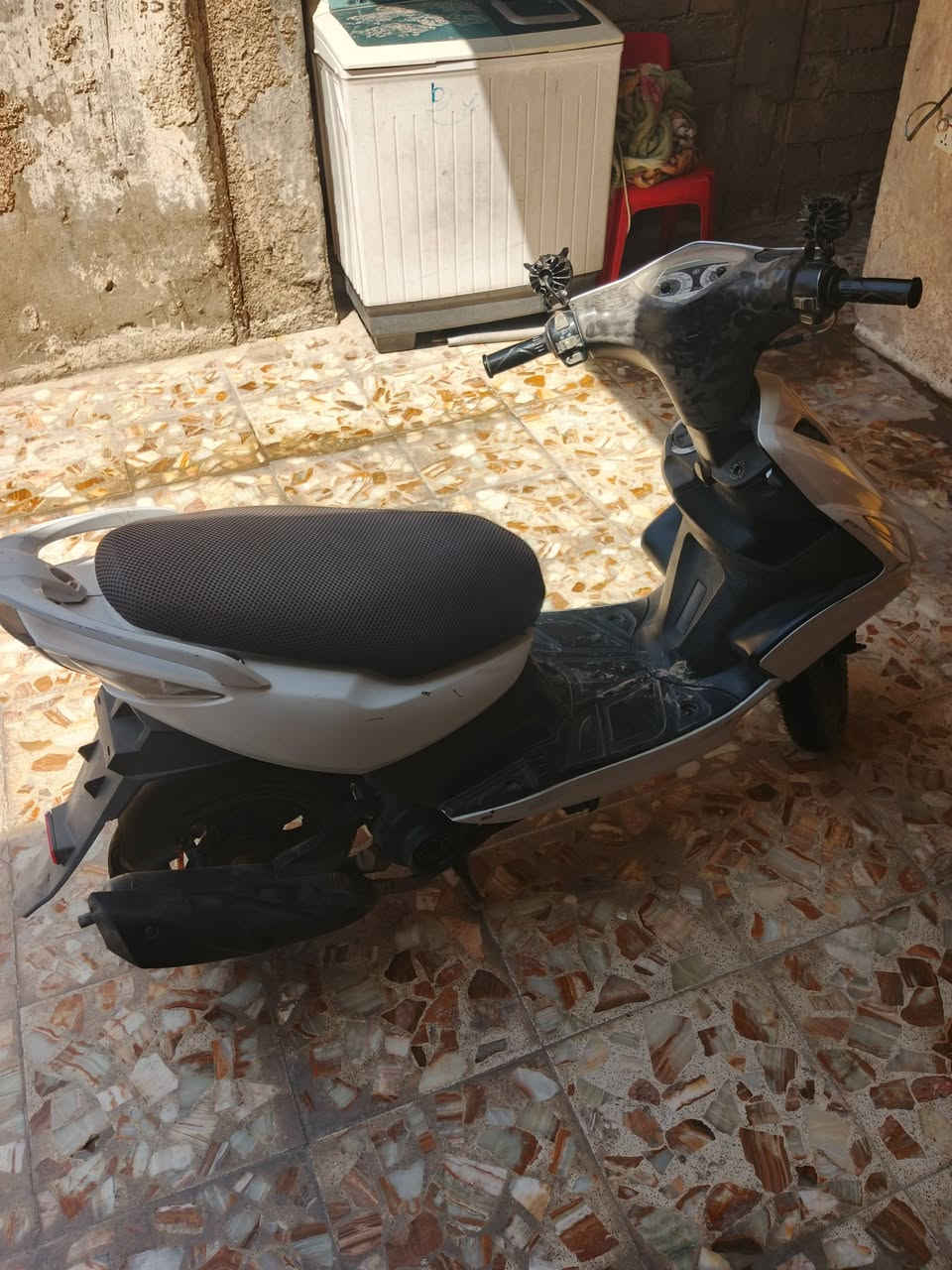 دراجه ماكس مضلع مكفوله من كلشي السعر 500 وبيه مجال المكان بغداد الكماليه ***********
