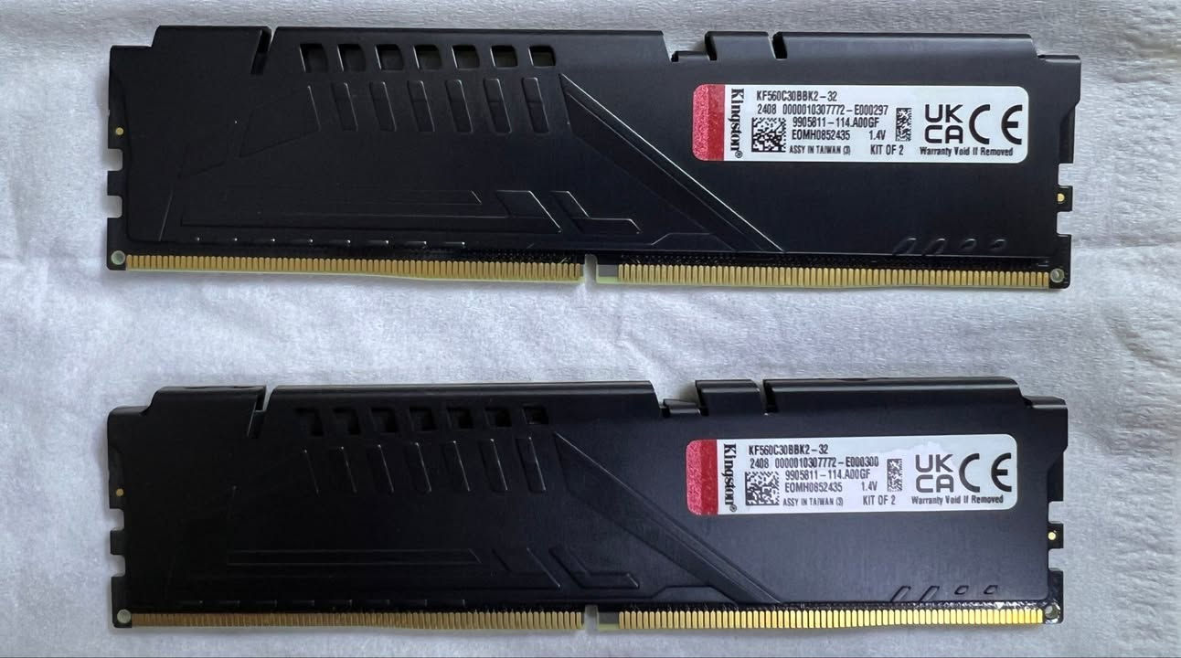 رامات DDR5 RAM
للتواصل خاص او واتساب *********** 

Kingston fury (16×2) 32G 6000MHZ CL30

SIIX (32×2) 64GB 5600MHZ

JUHOR 16GB 4800MHZ

JUHOR (16×2) 32GB 6000MHZ
