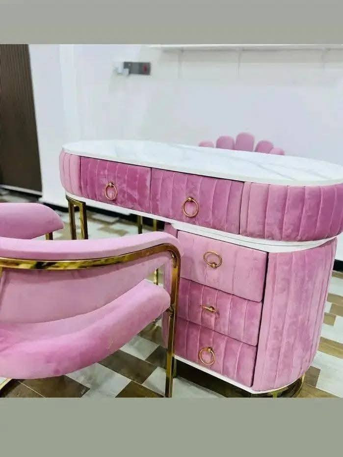 جميع انواع ميز اكرلك متوفره


**إذا كنت صاحب هذا الإعلان وتريد حذفه لأي سبب، رجاءا أرسل رسالة إلى الدعم الفني**