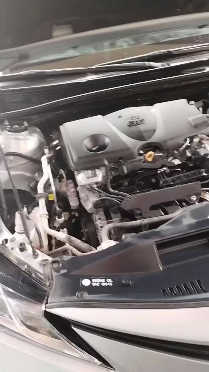 مع تبديل زيت المحرك في مركزنا
🎁 نقدّم خدمة تنظيف المحرك بالبخار مجاناً

✔ تنظيف آمن للمحرك بدون مواد ضارة
✔ إزالة الأوساخ والزيوت المتراكمة
✔ يحافظ على نظافة وجمالية المحرك

نحن نهتم بتفاصيل سيارتك حتى تبقى بأفضل أداء وأعلى نظافة.

📍 موقعنا:
الصقلاوية – مركز الناحية
قرب مطعم مزاج

📞 للحجز والاستفسار:
***********
***********
***********

🚗 مركزنا بخدمتكم دائماً
