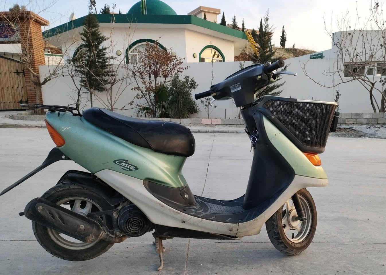 ياماها، ٢٤٠ هەزار وموعامەلە
ياماها ٢٤٠ ألف ومعاملة
سلێمانی/السليمانية

***********
