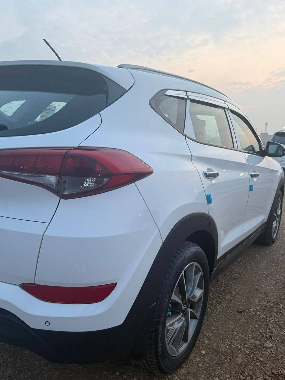 السلام عليكم 
توسان خليجي 2018 كفاله عامه رقم  واسط الجديد شرط النظافه مكان السياره الكوت 
للاستفسار الاتصال على الرقم ***********
