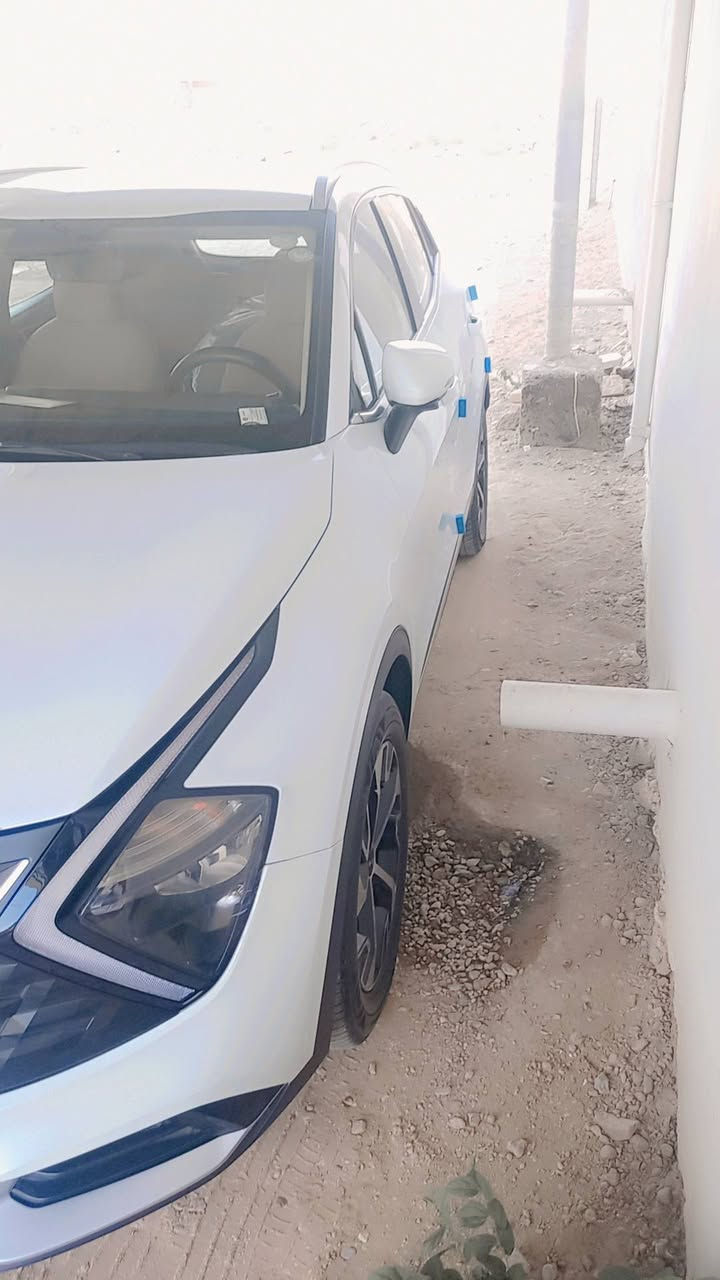 السلام عليكم.
سبورتج خليجي ٢٤ وكالة نم ماشيه ٢٩ اربيل باسمي مكفوله من عدا بارد اصبعين طارف الجاملغ. 
السيارة جديده. 
السعر ٢٢٢
***********
