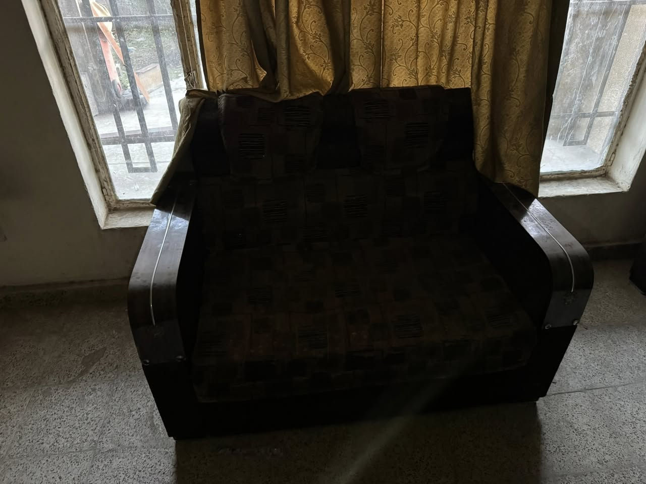 سلام عليكم. تخم يرادله دوشمه. فقط. مكاني. دلفيه سعر ١٠٠


**إذا كنت صاحب هذا الإعلان وتريد حذفه لأي سبب، رجاءا أرسل رسالة إلى الدعم الفني**